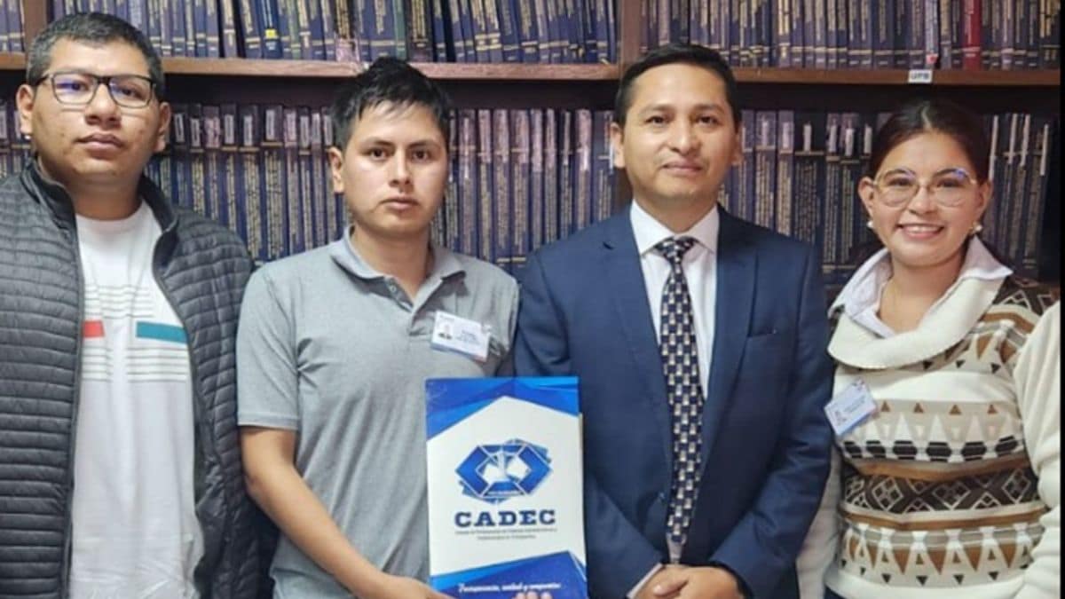 COLABORACIÓN INTERINSTITUCIONAL POR LA CALIDAD ACADEMICA CON PARTICIPACIÓN DE LA DIRECCIÓN UNIVERSITARIA DE EVALUACIÓN Y ACREDITACIÓN (DUEA) DE LA UMSS Y EL CADEC